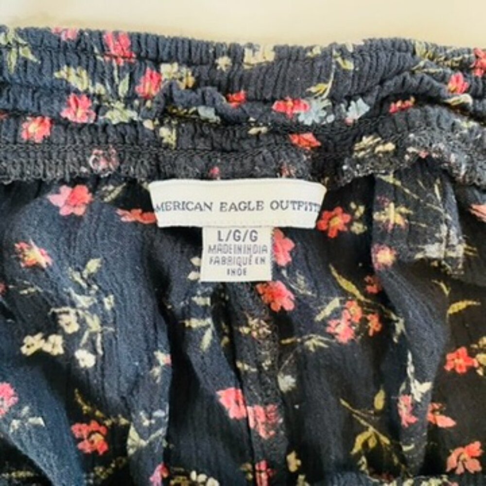 American Eagle Black Floral Butterfly Style Gauzy Cotton Flowy Drawstring Shorts - Picture 4 of 10